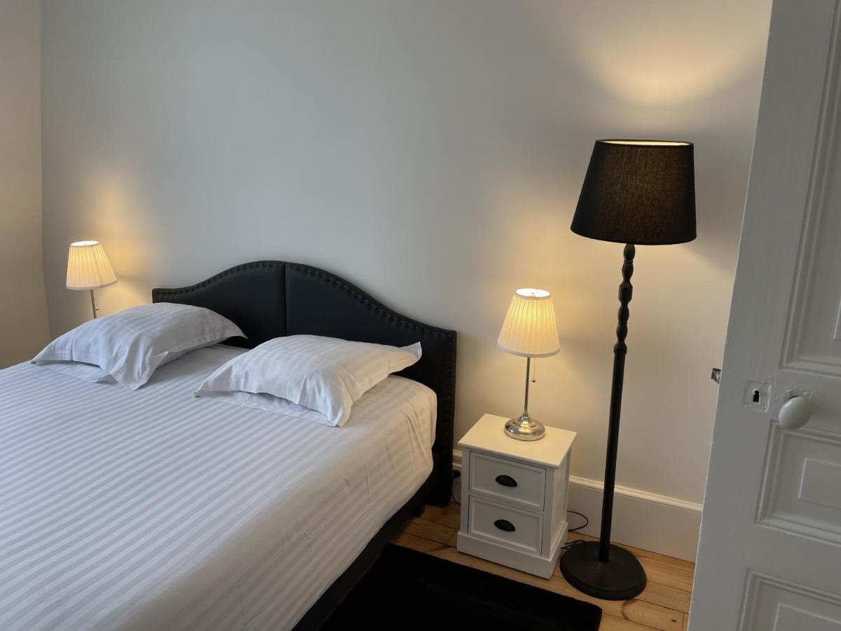 Le Royal XIX Vue Mer Dinard Ngoại thất bức ảnh